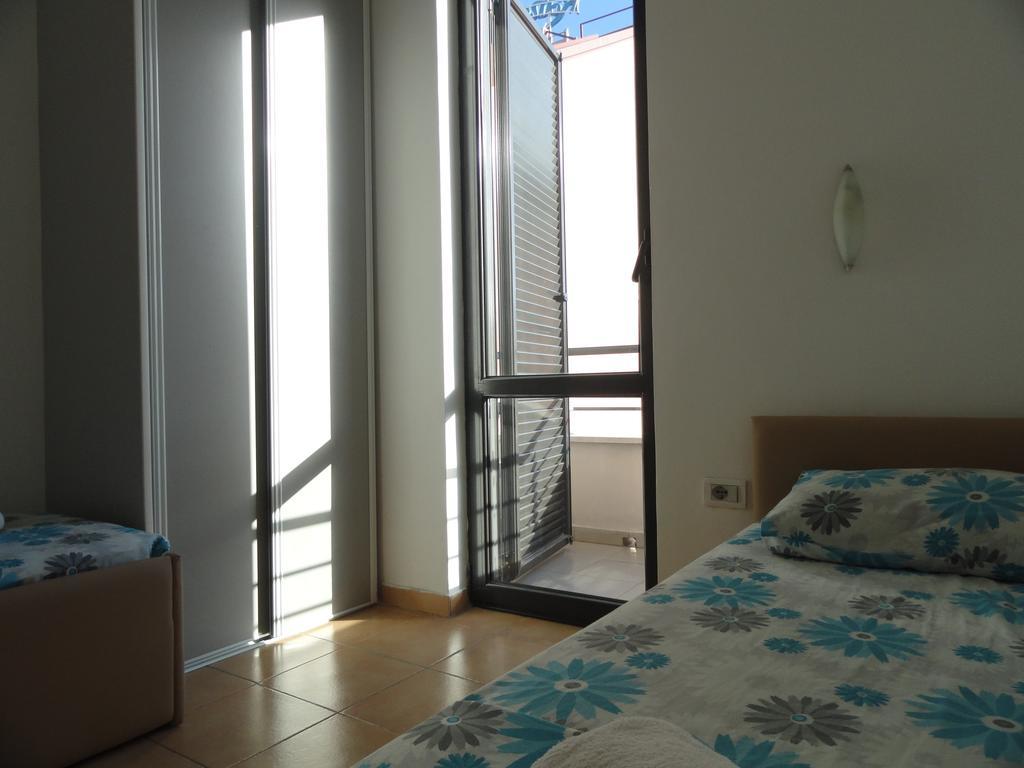 Apartments Mare ブドヴァ エクステリア 写真