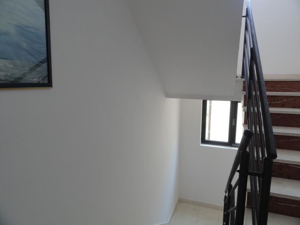 Apartments Mare ブドヴァ エクステリア 写真