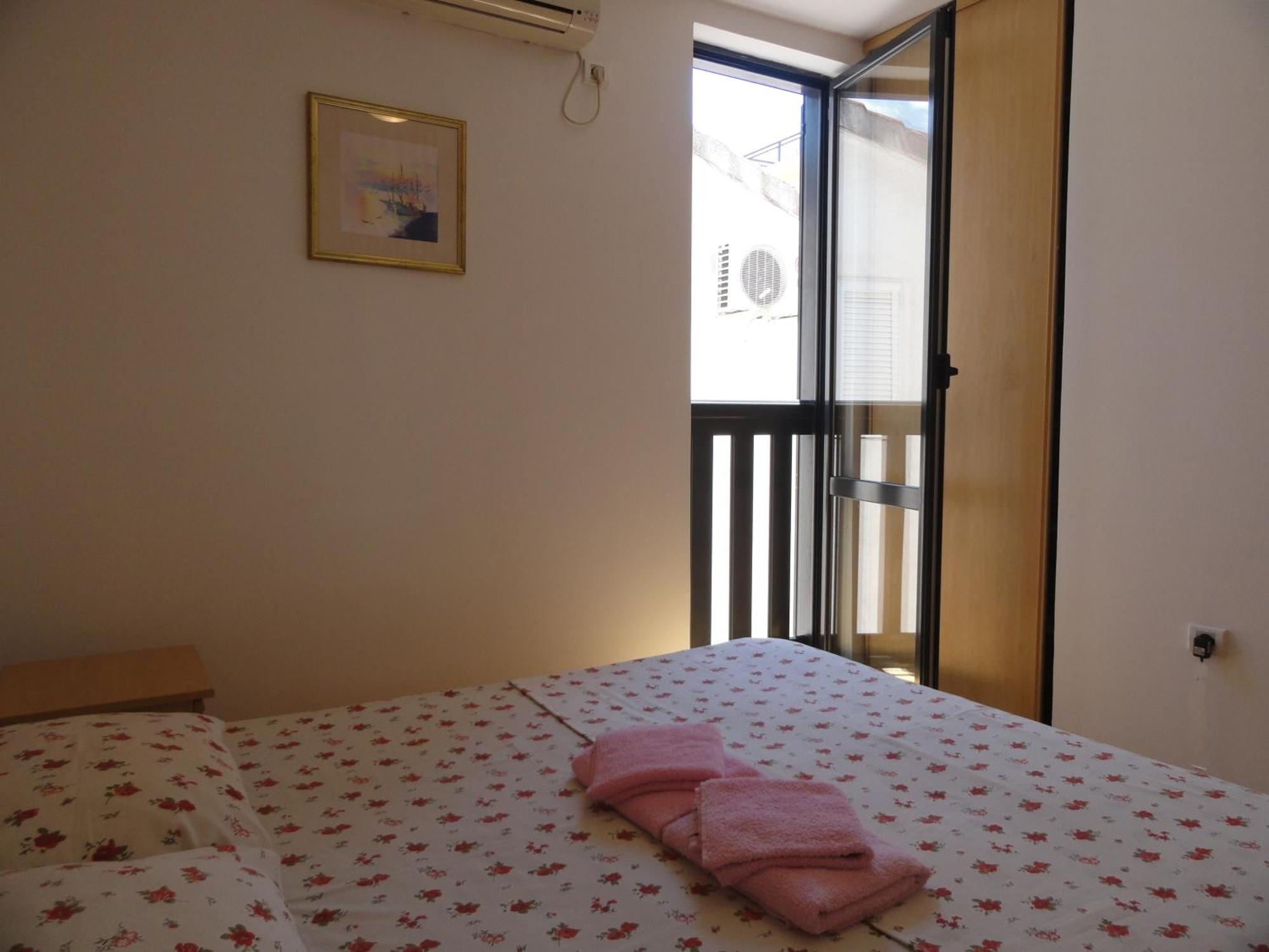 Apartments Mare ブドヴァ エクステリア 写真