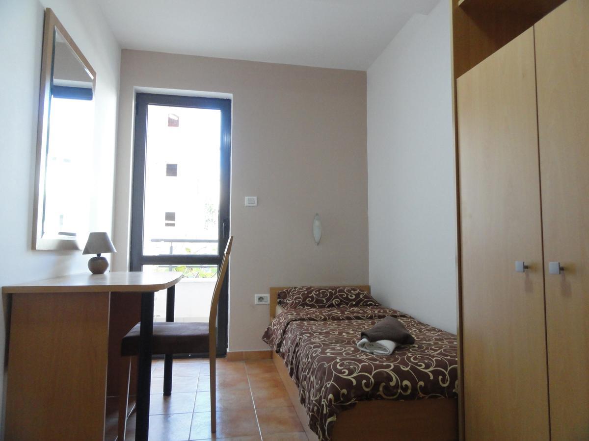Apartments Mare ブドヴァ 部屋 写真