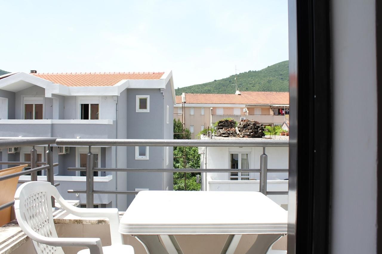 Apartments Mare ブドヴァ 部屋 写真