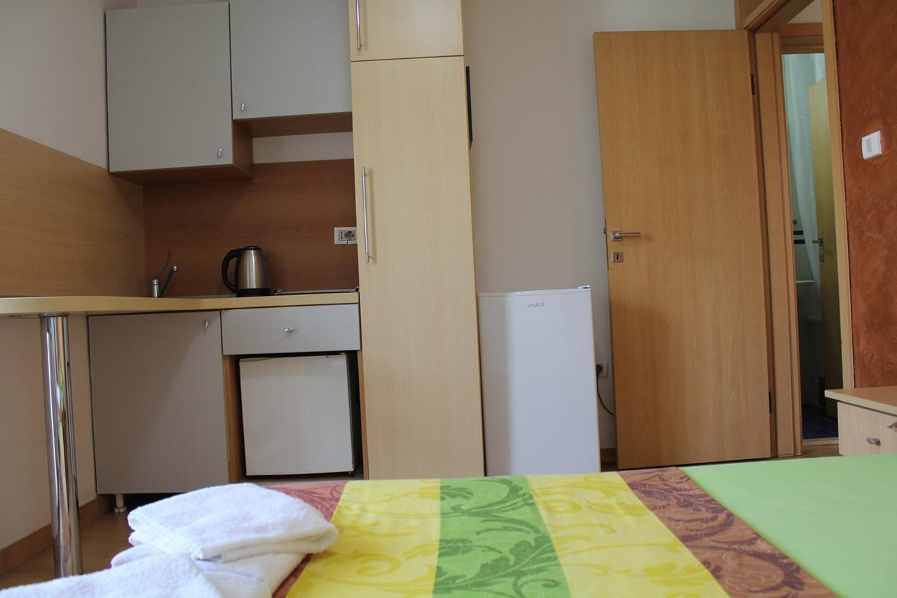 Apartments Mare ブドヴァ 部屋 写真