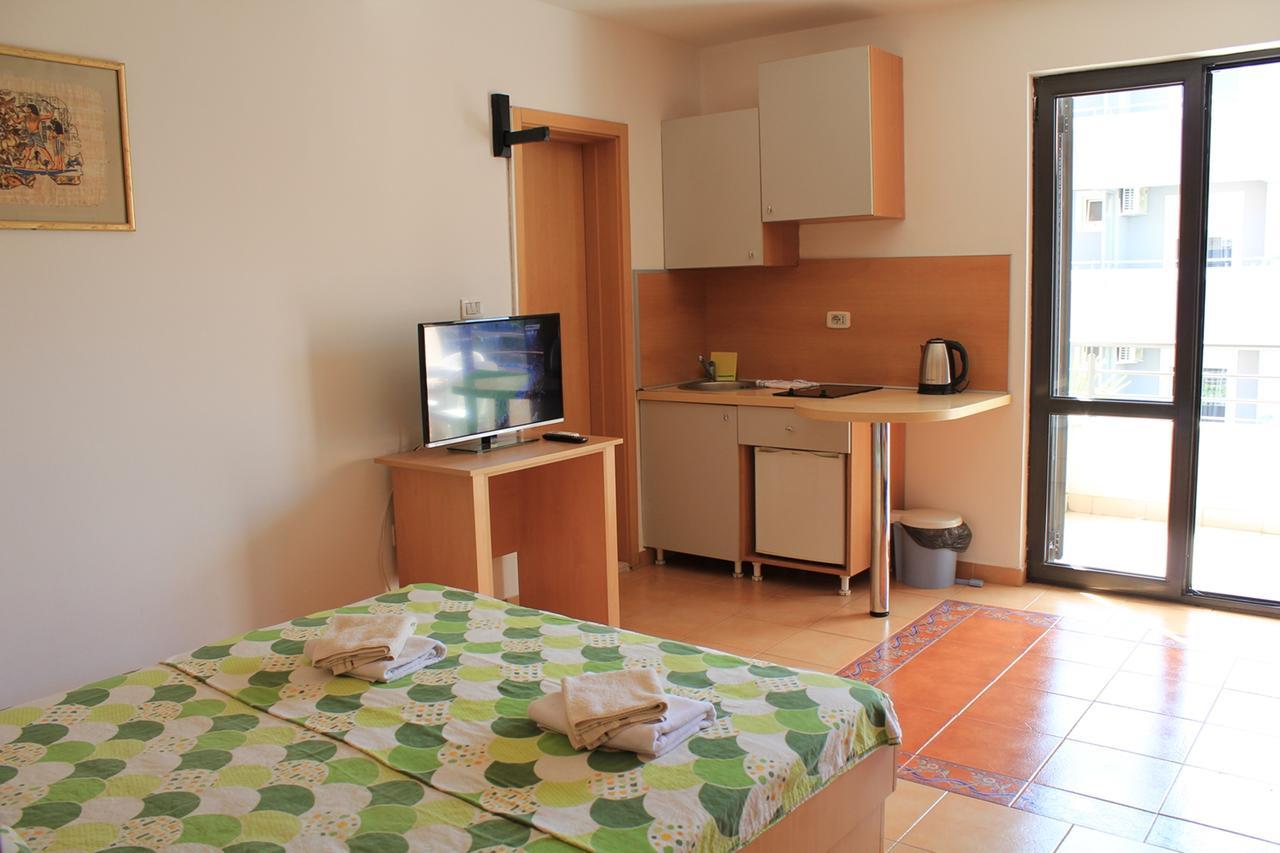 Apartments Mare ブドヴァ 部屋 写真